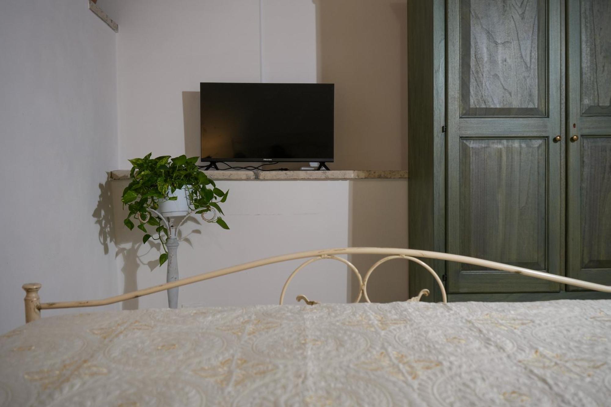 Hotel Palazzo Salvatori Soleto Zimmer foto