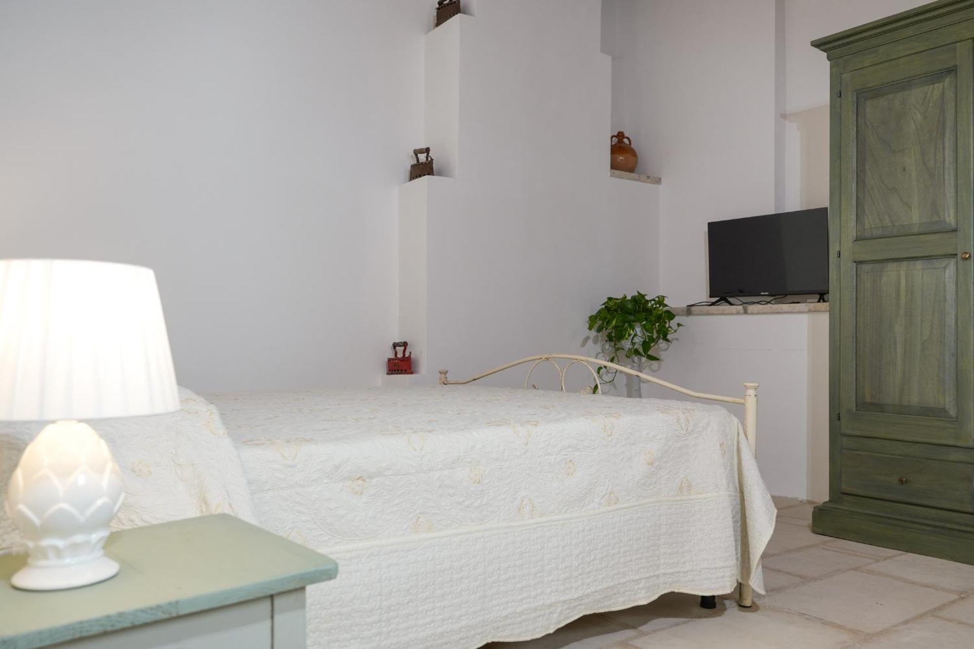Hotel Palazzo Salvatori Soleto Zimmer foto